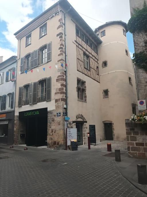 Chez David - Vacances Sous Les Toits 布里尤德 外观 照片